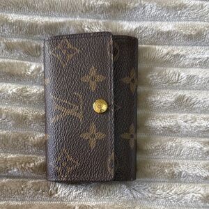 Louis Vuitton Monogram Brown Key Holder